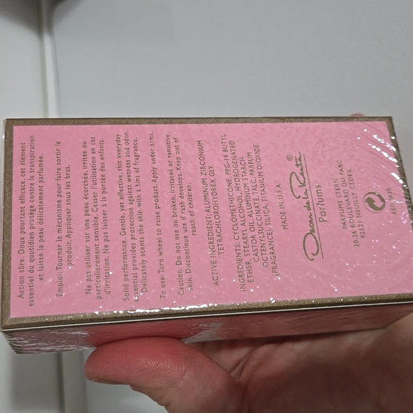 So de la Renta - Picture 2 of 2